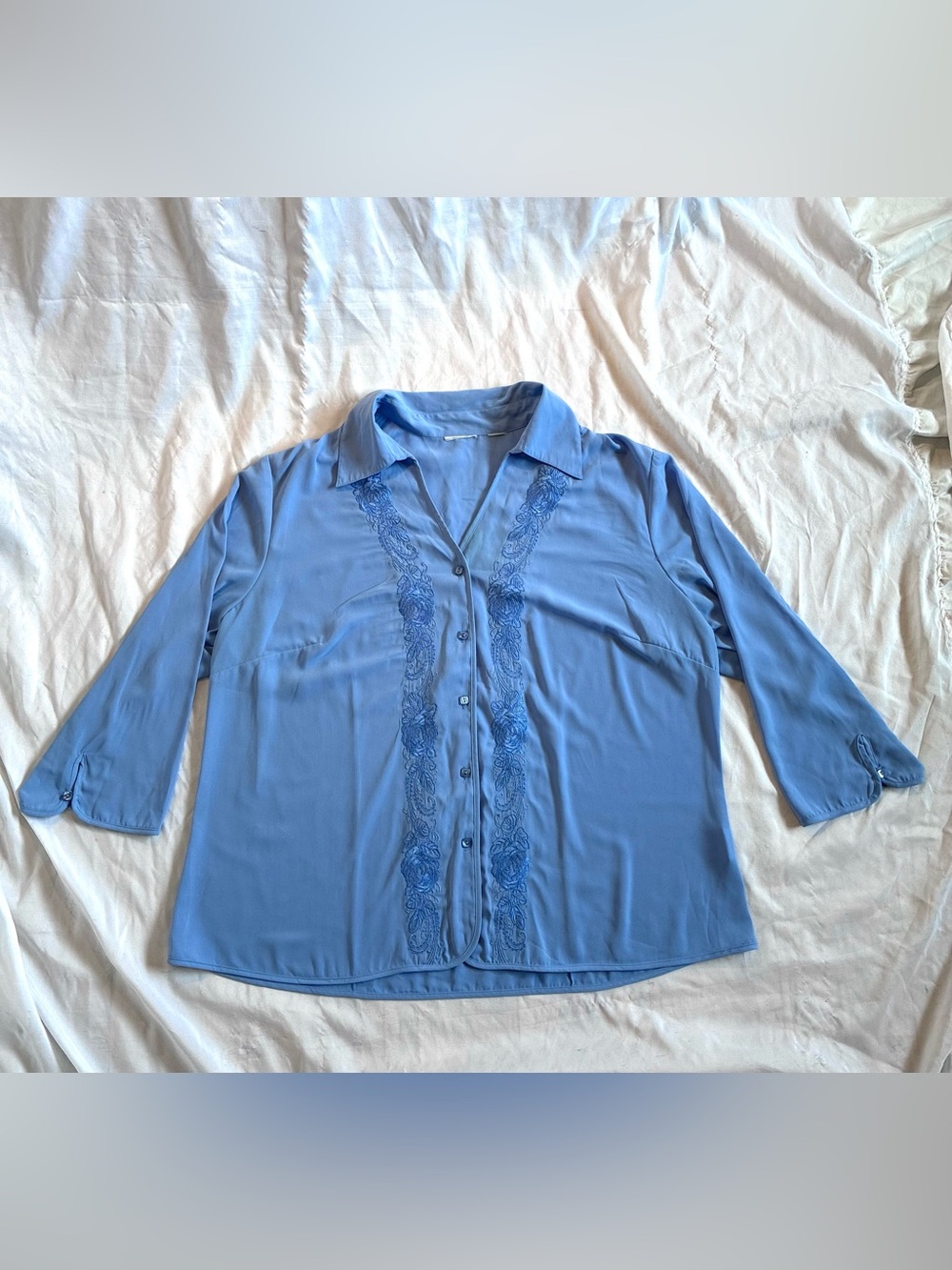 Vintage Floral Embroidered Blouse